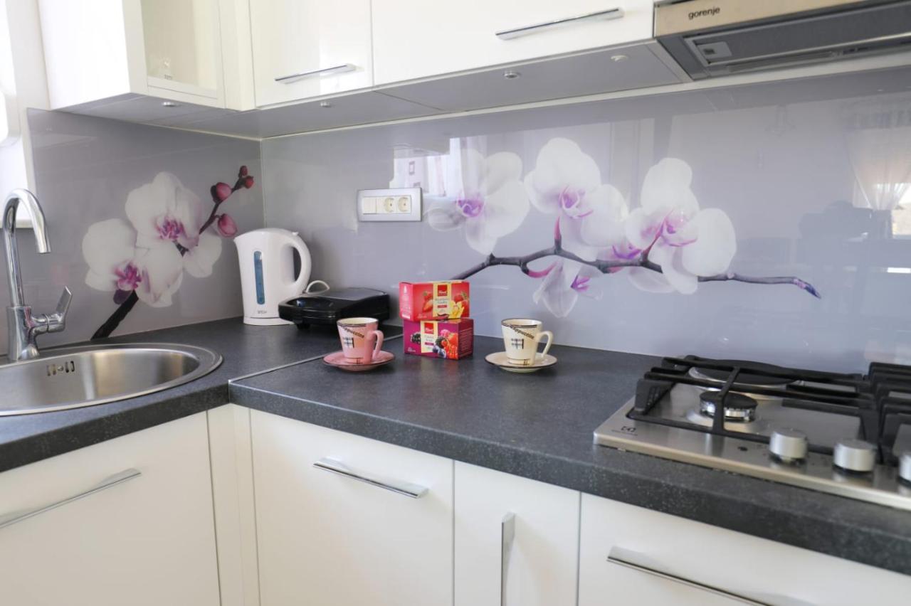 Apartman Teo &Tena Otocac Bagian luar foto