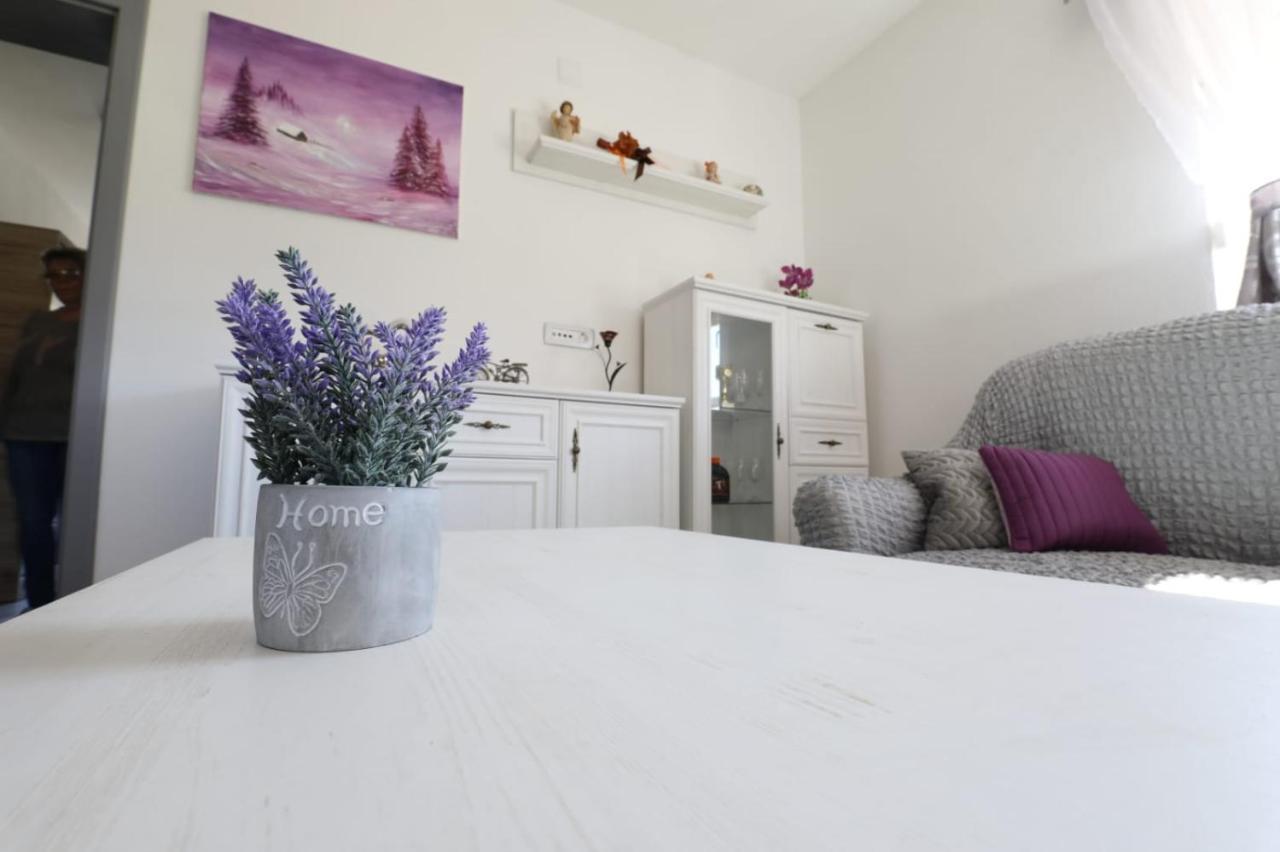 Apartman Teo &Tena Otocac Bagian luar foto