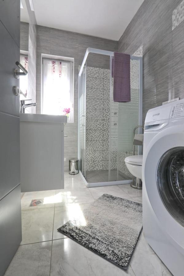Apartman Teo &Tena Otocac Bagian luar foto